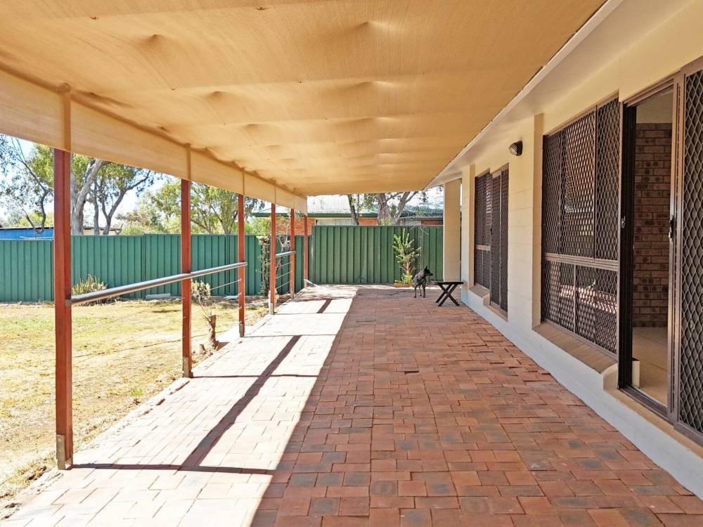 19 Black Prince Drive, LIGHTNING RIDGE, NSW 2834 AUS
