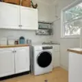 27 Cormie Avenue, WEE WAA, NSW 2388 AUS