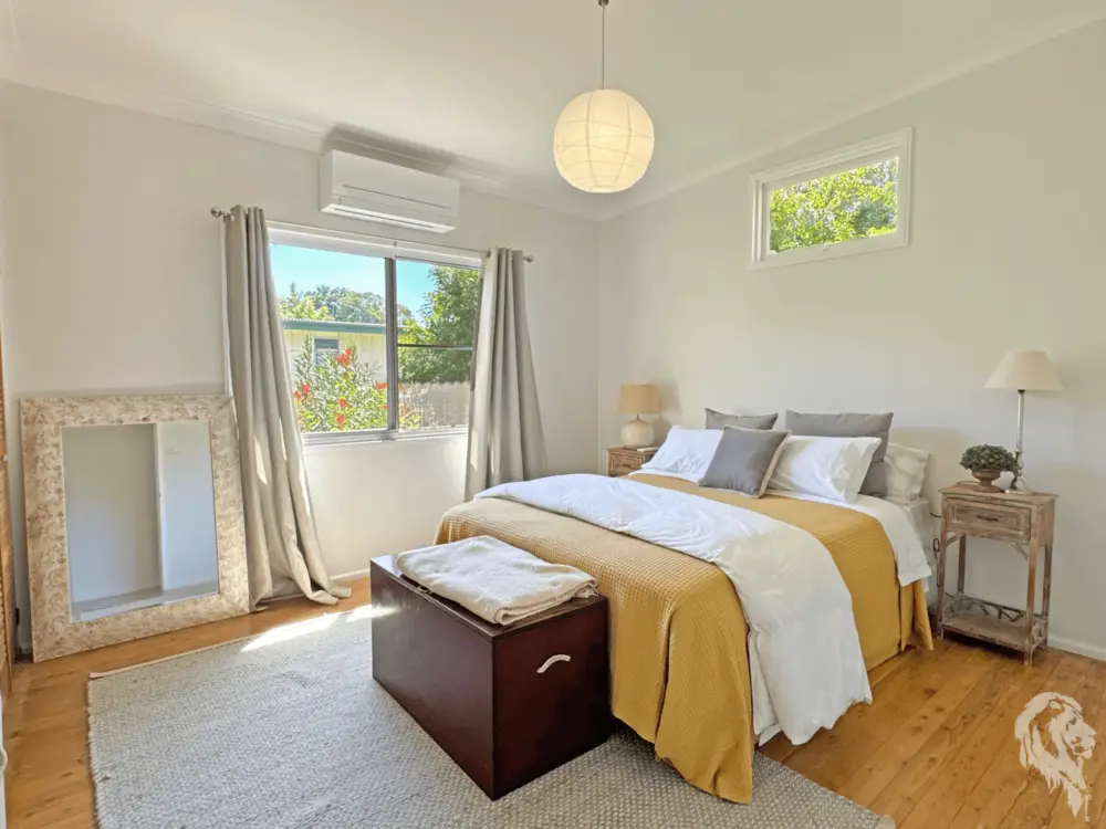27 Cormie Avenue, WEE WAA, NSW 2388 AUS