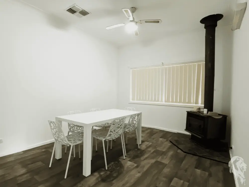 19 Rose Street, WEE WAA, NSW 2388 AUS