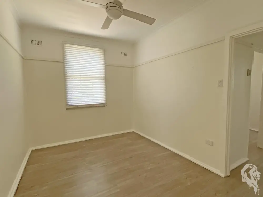 72 Cowper Street, WEE WAA, NSW 2388 AUS