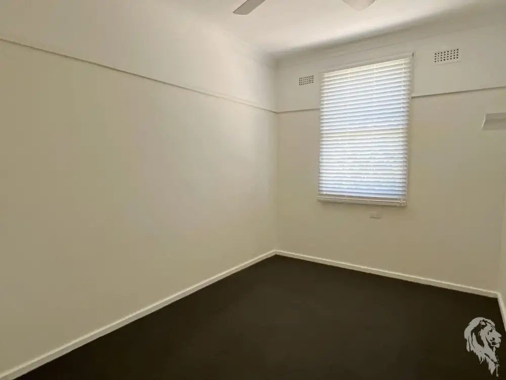 72 Cowper Street, WEE WAA, NSW 2388 AUS