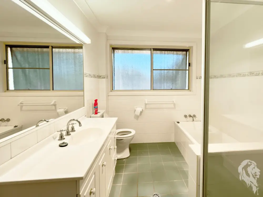 30 Guest Street, NARRABRI, NSW 2390 AUS