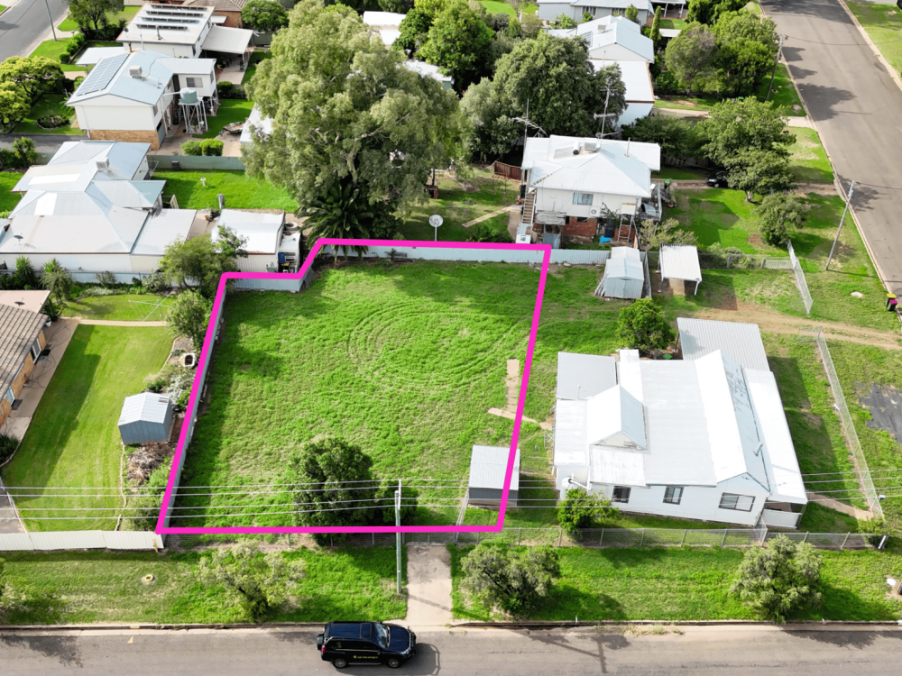 30 Lenore Street, NARRABRI, NSW 2390 AUS