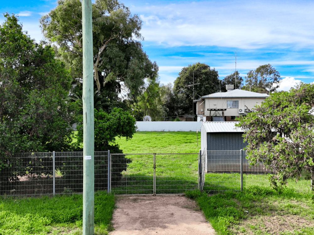 30 Lenore Street, NARRABRI, NSW 2390 AUS