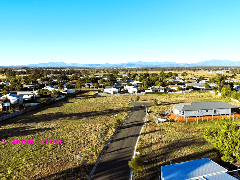 5 Brooks Close, NARRABRI, NSW 2390 AUS