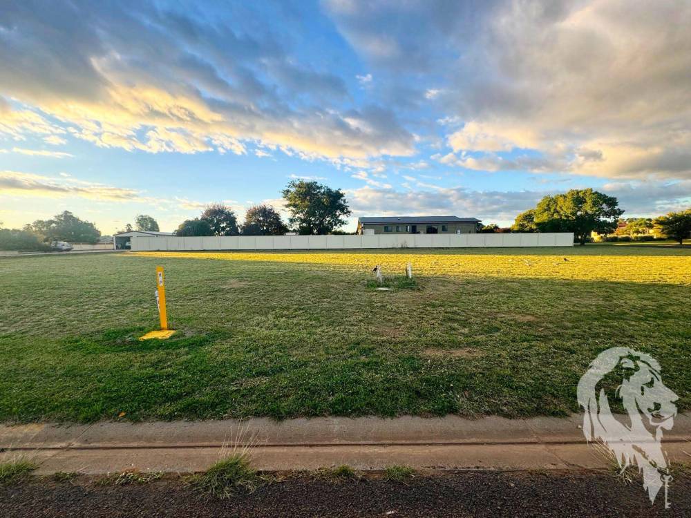 1 Guest Street, NARRABRI, NSW 2390 AUS