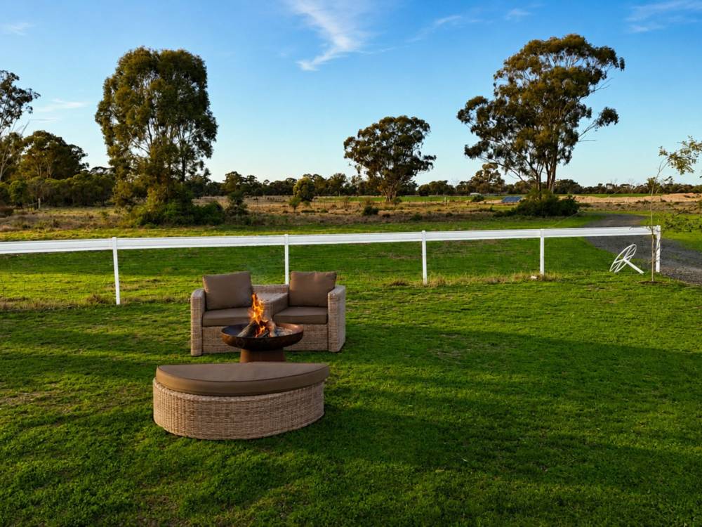 296 Forest Way, WEE WAA, NSW 2388 AUS