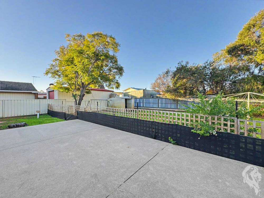 18 Thurlagoona Avenue, NARRABRI, NSW 2390 AUS