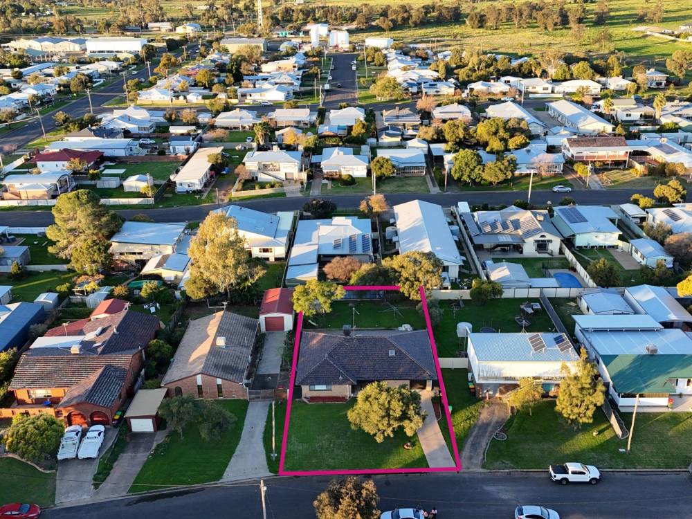 18 Thurlagoona Avenue, NARRABRI, NSW 2390 AUS
