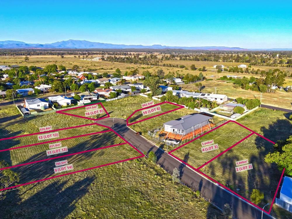 2,4,9,10,11,13,16 Brooks Close, NARRABRI, NSW 2390 AUS
