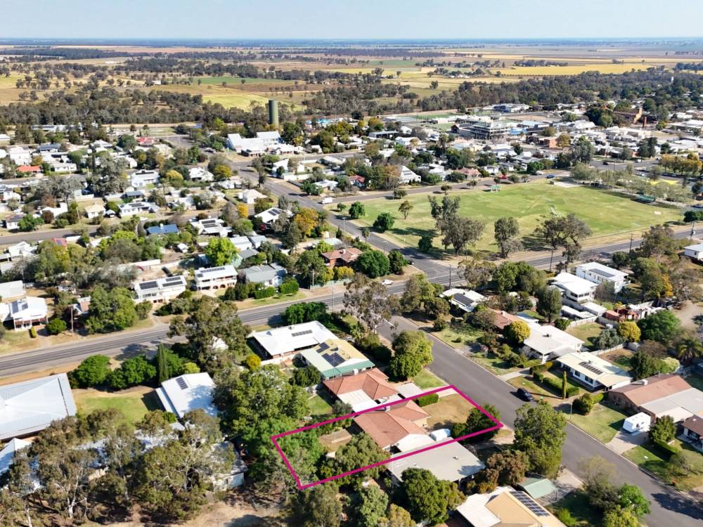 7 Cormie Avenue, WEE WAA, NSW 2388 AUS